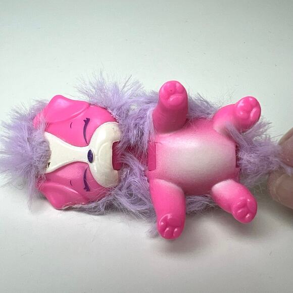 Little Live Pets Scruff Surprise Vet Rescue Toy - Picture 10 of 10